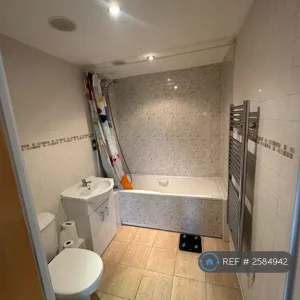 2 bedroom flat in Victoria Court, llanwrtyd-wells, Powys - Image 7