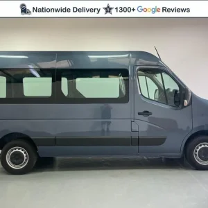 2025 Renault Master 2.3 dCi ENERGY 35 Start Quickshift FWD MWB Medium Roof Euro 6 (s/s) 4dr PANEL - Image 3