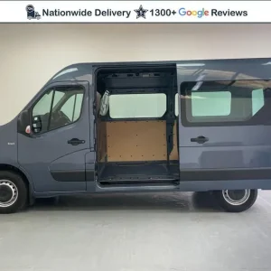 2025 Renault Master 2.3 dCi ENERGY 35 Start Quickshift FWD MWB Medium Roof Euro 6 (s/s) 4dr PANEL - Image 5