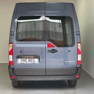 2025 Renault Master 2.3 dCi ENERGY 35 Start Quickshift FWD MWB Medium Roof Euro 6 (s/s) 4dr PANEL - Image 7