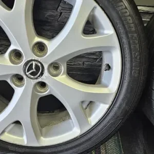 Mazda Genuine 17-inch alloy wheels with 5 tyres - Image 4