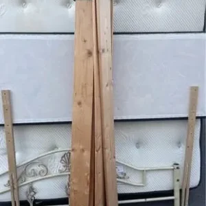 Set of 9 kingsize bed slats - Image 3