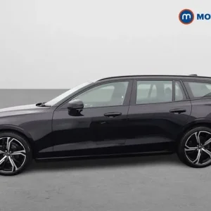 2023 Volvo V60 2.0 B3P Plus Dark 5dr Auto Estate - Image 4