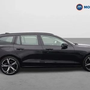 2023 Volvo V60 2.0 B3P Plus Dark 5dr Auto Estate - Image 8