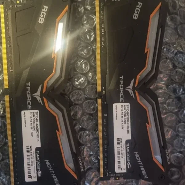 Night Hawk RAM 16GB DDR4 3200MHz RGB