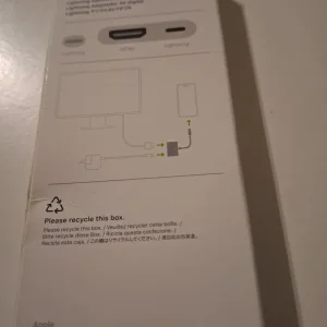 Lightning to Digital AV Adapter - Image 4