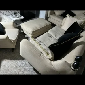 Beige sofa suite - Image 2