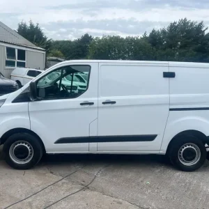 2019 Ford Transit Custom 2.0 TDCi Low Roof Panel Van - Image 4