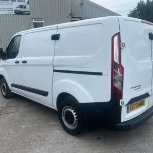 2019 Ford Transit Custom 2.0 TDCi Low Roof Panel Van - Image 5