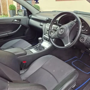Mercedes-Benz CLC 1.6 Coupe 2010 Manual 3-door - Image 7