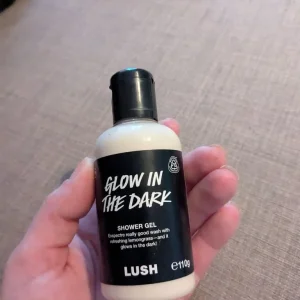 Lush Glow In The Dark Shower Gel - Image 2
