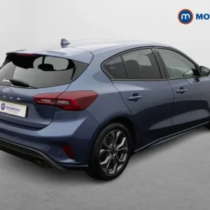 2023 Ford Focus 1.0 EcoBoost ST-Line 5dr Hatchback Petrol Manual - Image 7