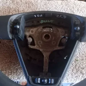 Citroen C3 Pluriel steering wheel - Image 2