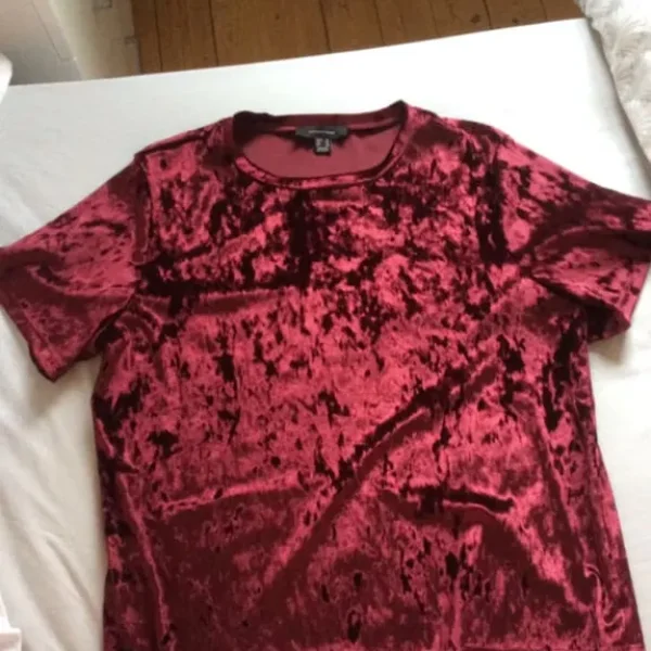 Burgundy Top in Velvet