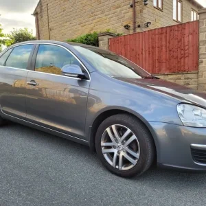 2010 Volkswagen Jetta 1.4 TSI SE 6-Speed Manual