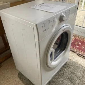 Hotpoint Aquarius 8kg vented tumble dryer - Image 2