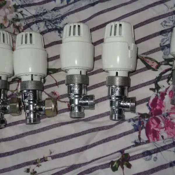 Thermostatic Radiator Valves X 5, TRV