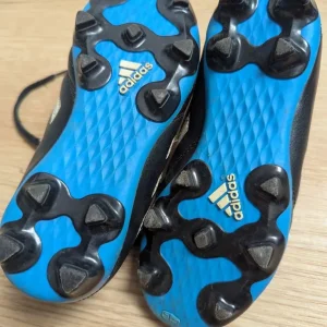 Kids Adidas football shoes - size 11.5