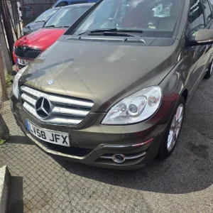 2008 Mercedes-Benz B-Class 2.0 CDI Sport MPV - Image 3