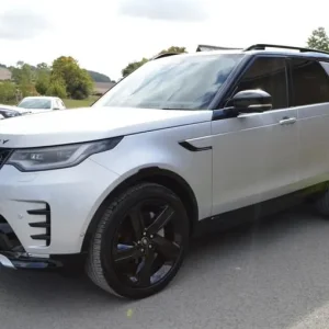 2021 Land Rover Discovery 3.0 D300 MHEV R-Dynamic HSE SUV 5dr Diesel Auto 4WD Euro 6 (s/s) - Image 6