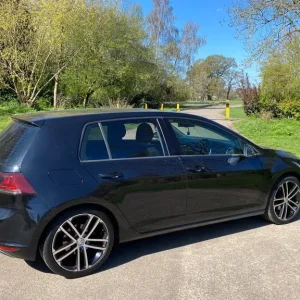 Volkswagen Golf Automatic 2.0 TDI Diesel with Full Service History and 12 Months MOT - Image 3