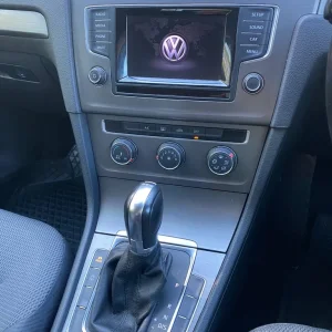 Volkswagen Golf Automatic 2.0 TDI Diesel with Full Service History and 12 Months MOT - Image 6