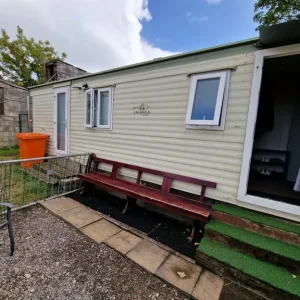 Caravan with appliances and furniture - Image 8
