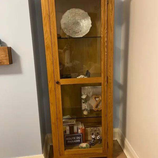 Wooden display cabinet