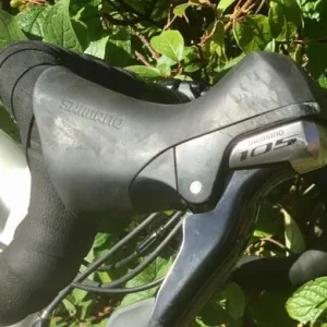 Women's 51cm full carbon racing bike - Image 2