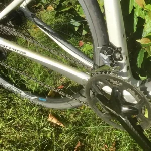 Women's 51cm full carbon racing bike - Image 5