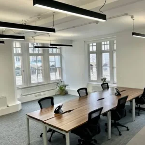 7 to 55 desks private office space - Image 2