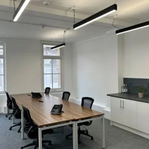 7 to 55 desks private office space - Image 3