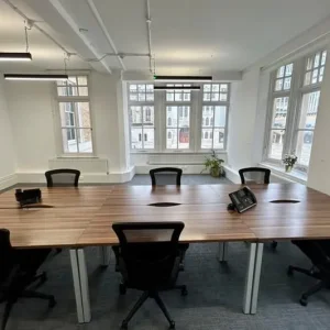 7 to 55 desks private office space - Image 4