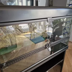 Exo Terra Pro Terrarium 90x45x45cm plus extras - Image 5