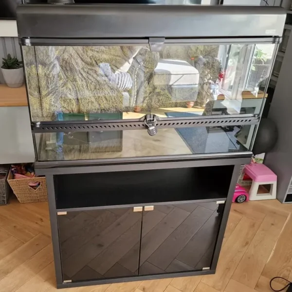 Exo Terra Pro Terrarium 90x45x45cm plus extras