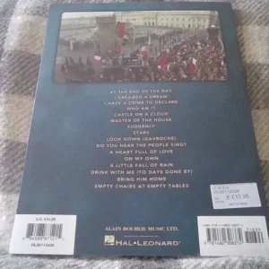 Les Miserables Easy Piano and Lyrics Book - Image 2