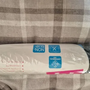 Car boot mat – brand new, never used - Image 2