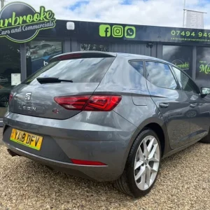 2018 SEAT Leon 1.4 TSI 125 FR Manual 5-door Hatchback - Image 7