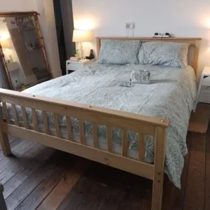 Solidwood oak double bed, 4ft 6in, in original box - Image 4