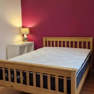 Solidwood oak double bed, 4ft 6in, in original box - Image 5