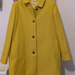 Hobbs yellow wool blend coat size 16