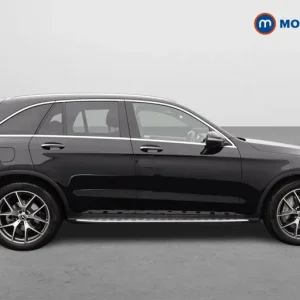 2020 Mercedes-Benz GLC 300d 4Matic AMG Line 5-door SUV - Image 8