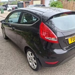 Ford Fiesta Hatchback 2011 Manual 3 Doors - Image 4
