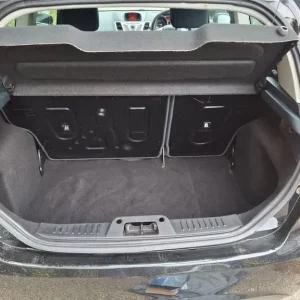 Ford Fiesta Hatchback 2011 Manual 3 Doors - Image 6