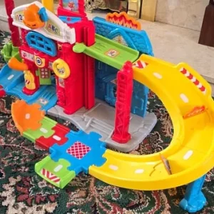 VTech Toot Toot Fire Station Playset - Image 2