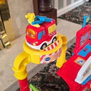 VTech Toot Toot Fire Station Playset - Image 5