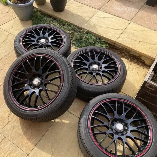 Set of 4 Black Calibre Alloy Wheels