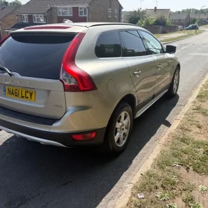 2011 Volvo XC60 2.0 D3 DRIVe SE Euro 5 (s/s) 5dr Diesel - Image 5