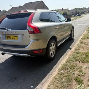 2011 Volvo XC60 2.0 D3 DRIVe SE Euro 5 (s/s) 5dr Diesel - Image 6