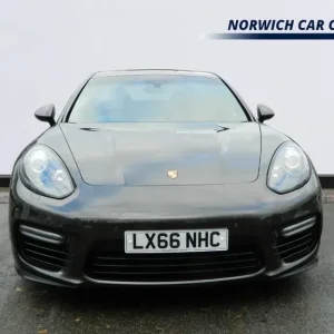 2016 Porsche Panamera 4.8 V8 GTS Hatchback - Image 6